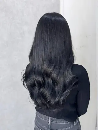 ロング カラー 赤み無し柔らかカラー 【梅田】madokaのヘアスタイル