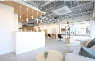 マツエク・マツパ SALON所属・【SALON】東海市 神崎里奈の眉毛・アイブロウイメージ