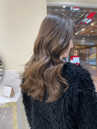 セミロング カラー ヘアアレンジ 髪質改善特化 🫧松野力也のヘアスタイル