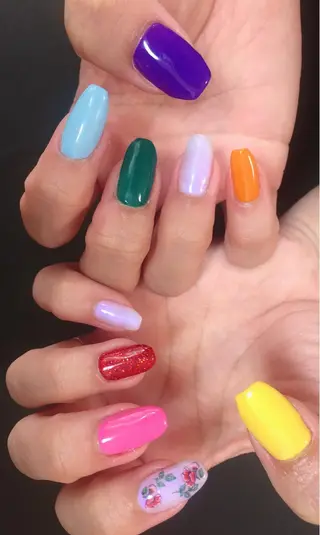 ネイル ｱｲﾗｯｼｭ ﾈｲﾙ ｻﾛﾝ つけるのマツエク・マツパデザイン