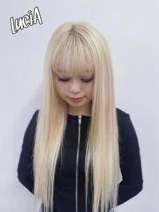 カラー ヘアアレンジ ロング エクステ LuciA\5900のヘアスタイル