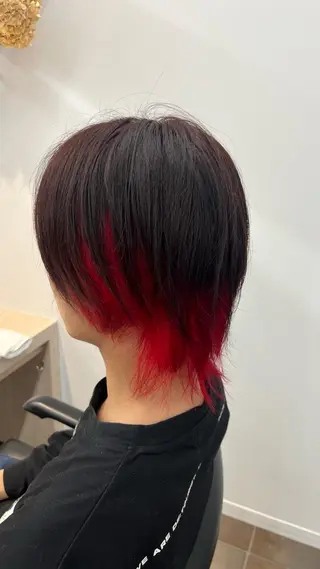 ショート カラー レイヤーカット/ kotomiのヘアスタイル