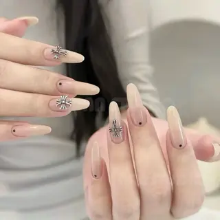 ネイル Noa Nail あやのネイルデザイン