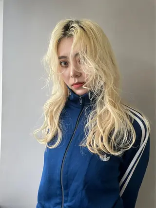 セミロング カラー 海外girl🤎 透明感ベージュmaoのその他イメージ