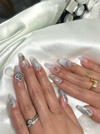 ネイル haku 🤍のネイルデザイン