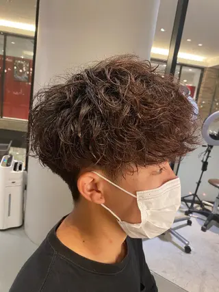 ショート カラー パーマ メンズ unopulir Vamos店所属・梅田茶屋町メンズ 専門美容師 山元一平のヘアスタイル