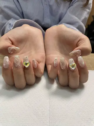 ネイル MH_ Nailのネイルデザイン