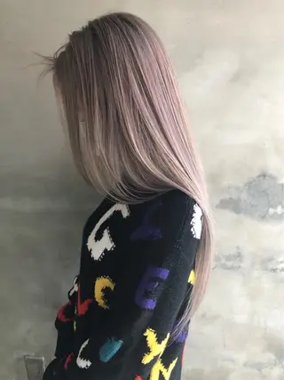 ロング カラー エクステ/ハイトーン /レイヤーカットのヘアスタイル