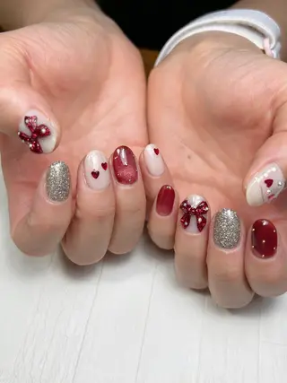 ネイル 大崎 奈々のネイルデザイン