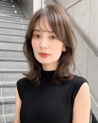 ミディアム カラー 宮本 聖希のヘアスタイル