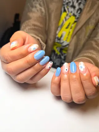 ネイル Atelier Yuriのネイルデザイン