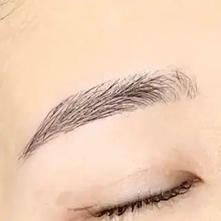 アイブロウ grey／ 吉谷のマツエク・マツパデザイン