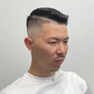 ショート カラー パーマ ヘアアレンジ メンズ キッズ ネイル マツエク・マツパ アイブロウ メンズ専門/パーマ/ フェード/みづきのヘアスタイル