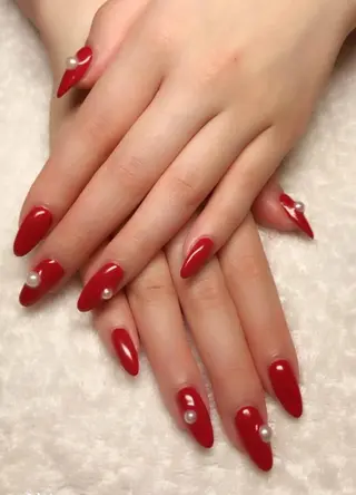 ネイル ゲン レイカのネイルデザイン