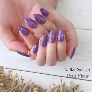 ネイル Petit Fleur所属・青柳 亜梨奈のマツエク・マツパデザイン