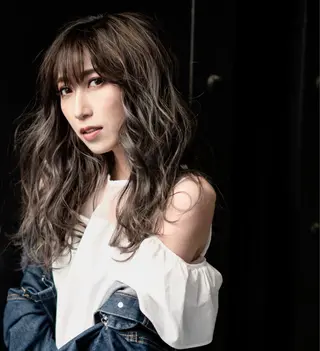 ロング カラー レイヤー/ウルフ ハイトーンhiroのヘアスタイル