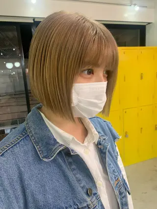 ショート 🧨ブリーチー×ボブ レイヤー💎じゅえるのヘアスタイル