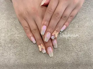 ネイル 岡本 友恵のネイルデザイン