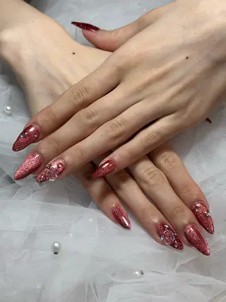 ネイル 三本 綾奈のネイルデザイン