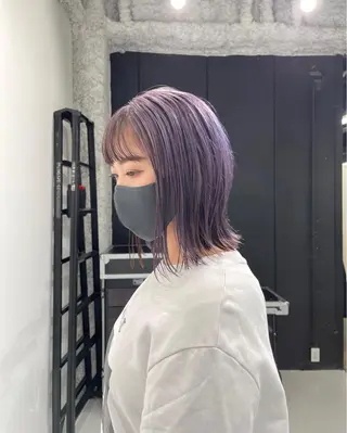 ミディアム カラー TAKUMI .のヘアスタイル