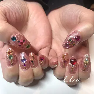 ネイル UrakoNail 《nail》のネイルデザイン