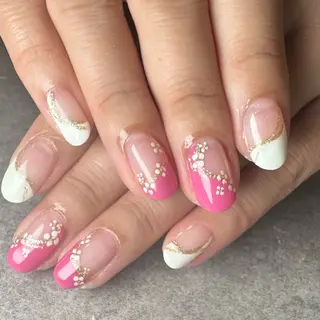 ネイル elu船橋 SAKURAのネイルデザイン