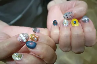 ネイル tsumeasobi所属・tsumeasobi 🪬macoのネイルデザイン