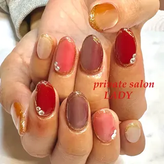 ネイル 桜田 麻菜のネイルデザイン