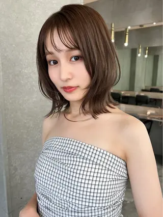 ミディアム カラー ボブ/巻ける縮毛矯正 /韓国レイヤーはなのヘアスタイル