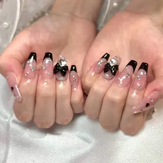 ネイル Mio nail salon所属・mio  難波店 笹川のネイルデザイン