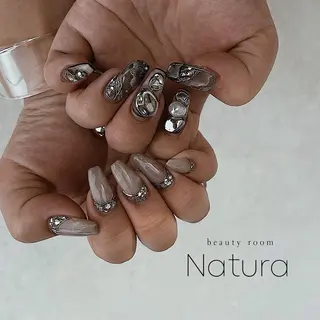 ネイル beautyroom Naturaのネイルデザイン