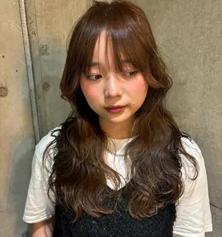 ロング カラー パーマ ヘアアレンジ キッズ デザインパーマ ハイライトIkumiのヘアスタイル