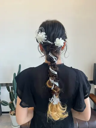 ヘアアレンジ LUXIEL所属・LUXIEL みづきのヘアスタイル