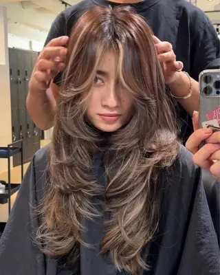 セミロング add-Lamp hair所属・シュリ /岐阜のヘアスタイル