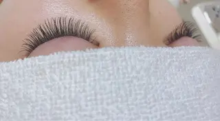 マツエク・マツパ Carat Eyelash&Eyebrow 市川店所属・時田 友美のマツエク・マツパデザイン