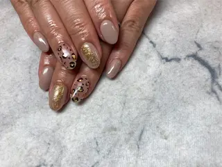 ネイル ネイルリボン 受付スタッフのネイルデザイン