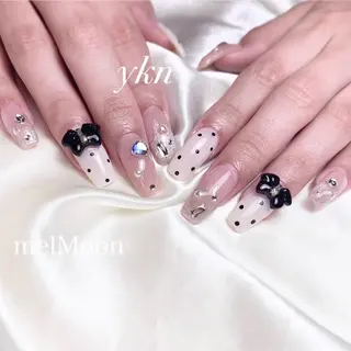 ネイル melMoon .のネイルデザイン