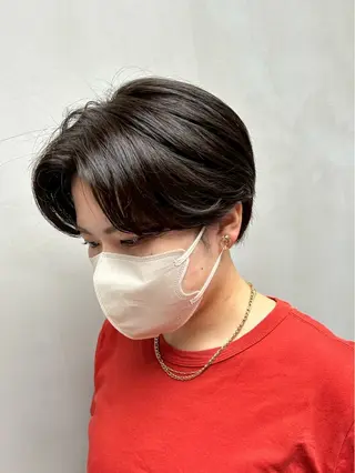 ショート 横田 七美のヘアスタイル