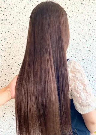 ロング haretoki 髪質改善サロンのヘアスタイル