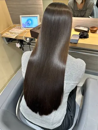 ロング 林 利大のヘアスタイル