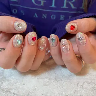 ネイル Ami 🦥のネイルデザイン