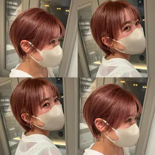 ショート カラー カジュアルを女っぽく 𝗮𝘆𝗮𝗰𝗼のヘアスタイル