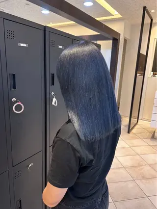 カラー うる艶&縮毛矯正 ⟡.·小林理菜⟡.·のヘアスタイル