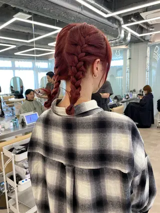 セミロング カラー hinaka .のヘアスタイル