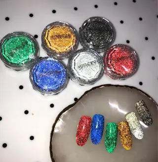 ネイル 奥園 良恵のネイルデザイン