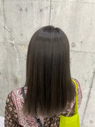 カラー benji小倉所属・中溝 トシミのヘアスタイル