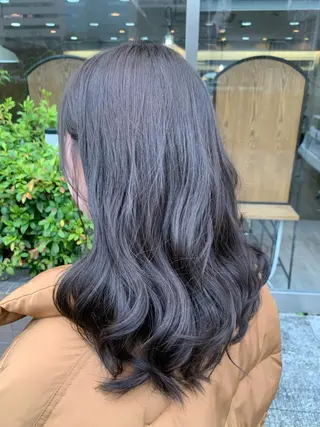 ロング カラー 🌈re-room EIKI🇰🇷のヘアスタイル