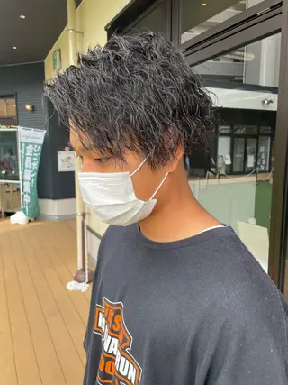 ショート パーマ メンズ メンズヘア特化 崎田 成人のヘアスタイル