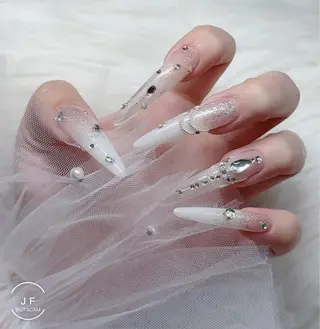 ネイル JF Beauty Salon所属・JF- Mizuhoのネイルデザイン