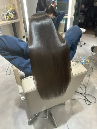 ロング カラー 加藤 諒士のヘアスタイル